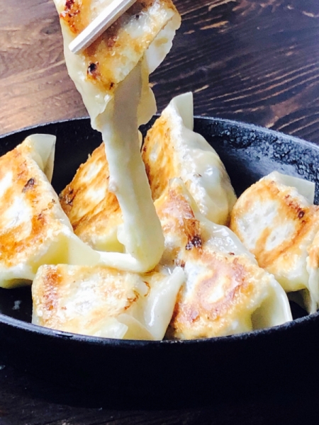 ★チーズ餃子はじめました☆